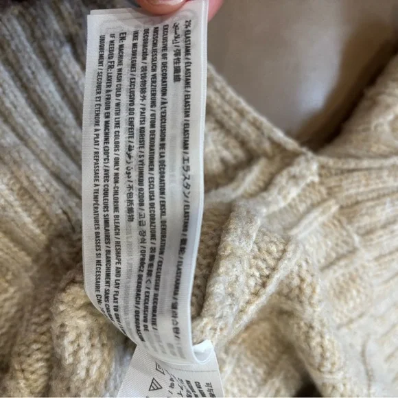 Abercrombie & Fitch Cable Turtleneck oversized boxy Sweater - Cream - Picture 6 of 6